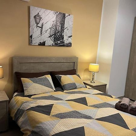 Mediterranea 2 Bedroom Smart Apartment St. Paul's Bay Bagian luar foto
