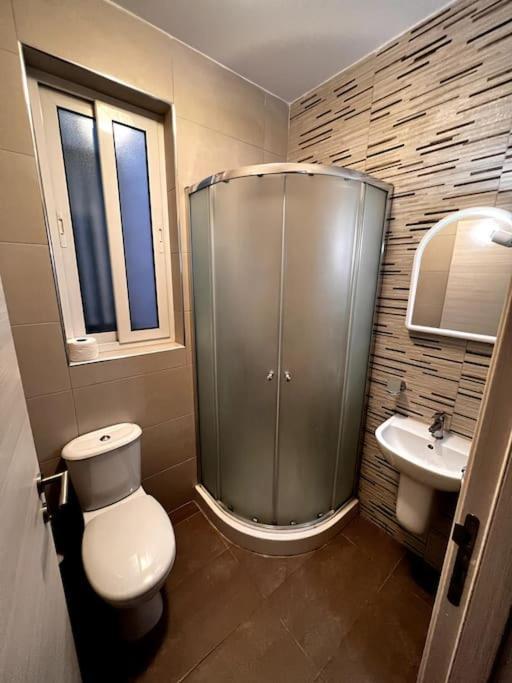 Mediterranea 2 Bedroom Smart Apartment St. Paul's Bay Bagian luar foto